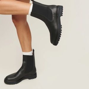 Reformation Katerina Lug Sole Chelsea Boot in Black Tumbled. Never worn!!